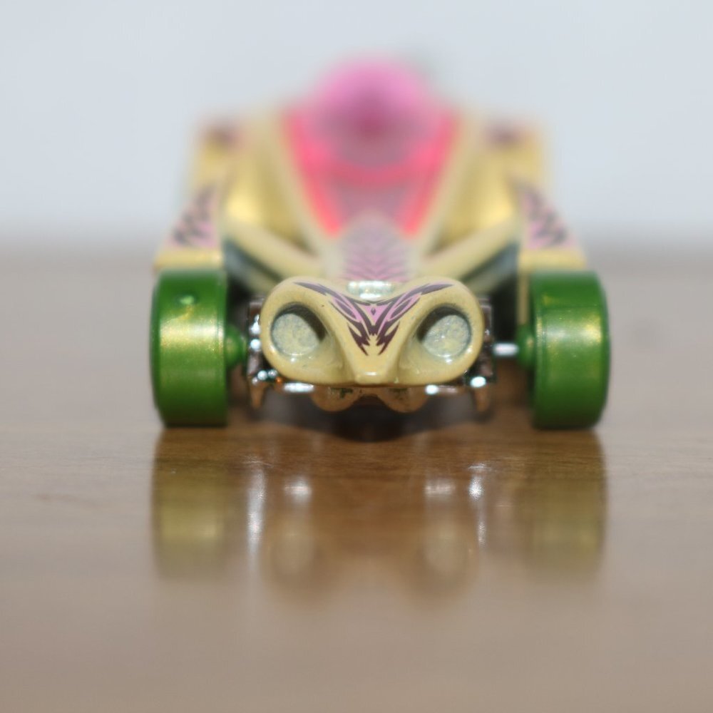 Hot Wheels Preying Menace CUSTOM keychain W/card